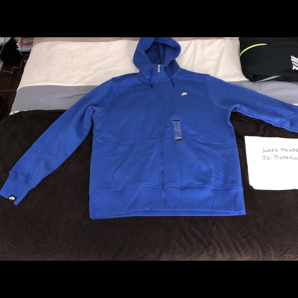 SOLD! SOLD! Nike Sportswear Hoodie